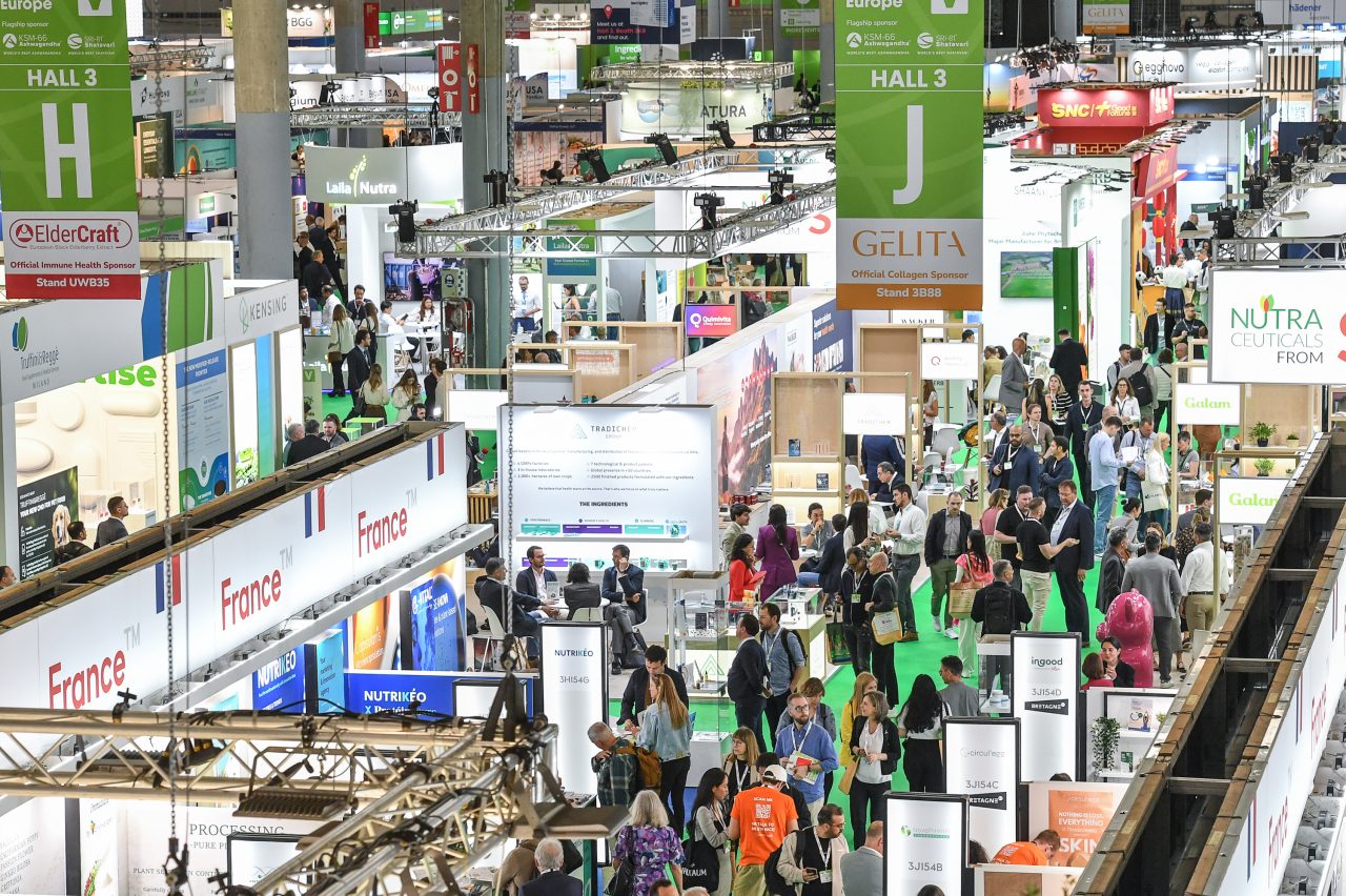 Registration line at vitafoods europe